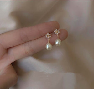 Pearl Flower Drop Earrings