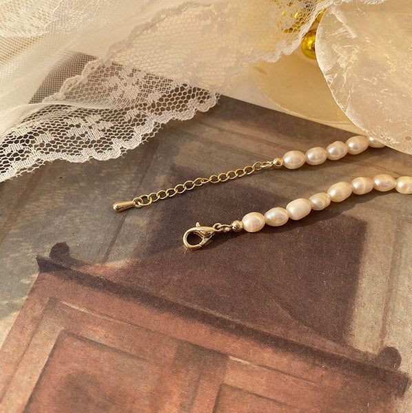 Stylish Gold Adjustable Pearls Bracelet