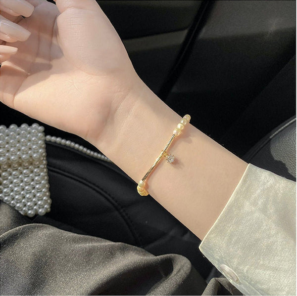 Stylish Gold Adjustable Pearls Bracelet