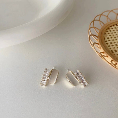 Zircon Dual Half Circle Ear Stud