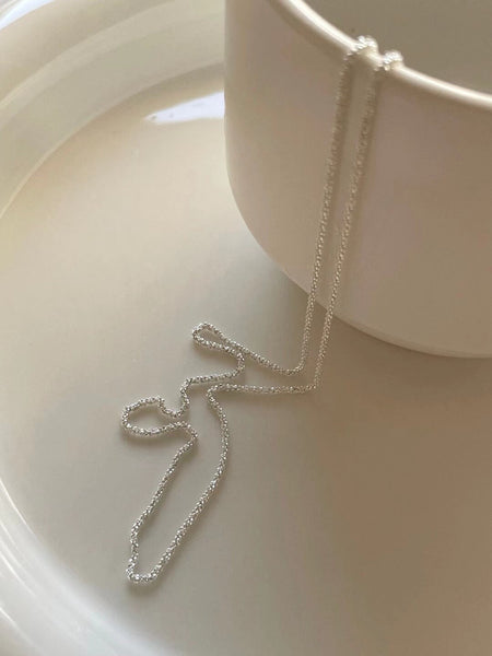 Simple and Chic Snow Necklace